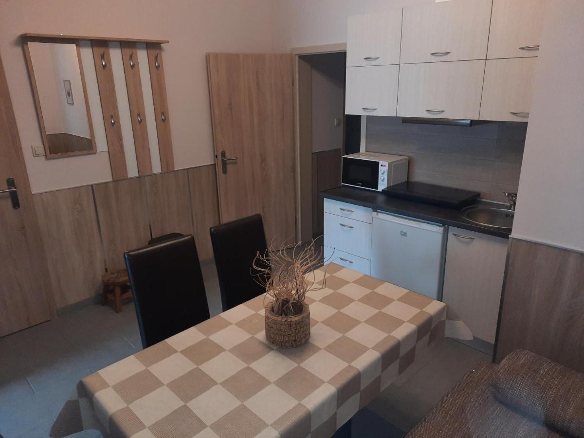 Apartament Fenyo Apartman Nagykáta Zewnętrze zdjęcie